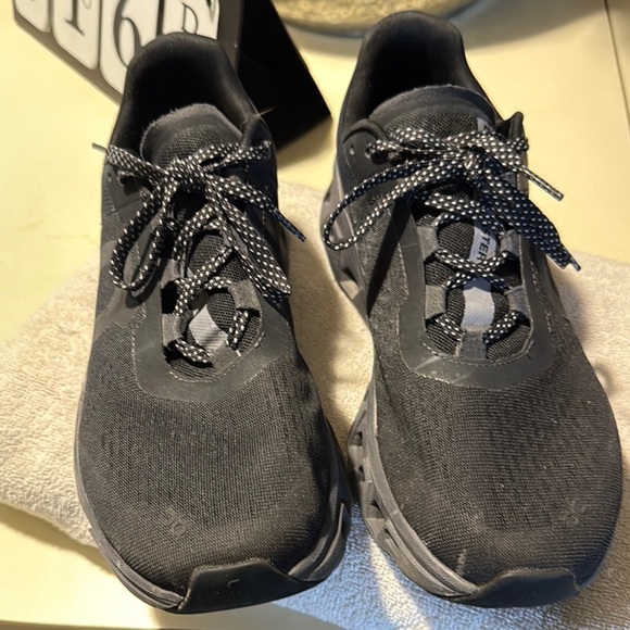 Black Athletic Sneakers men Cloud Tec